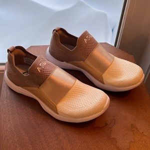 NIB APL TECHLOOM BLISS